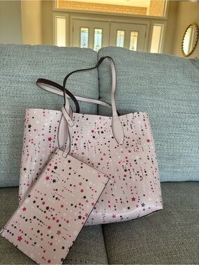 kate spade pink star print reversible tote with detachable pouch